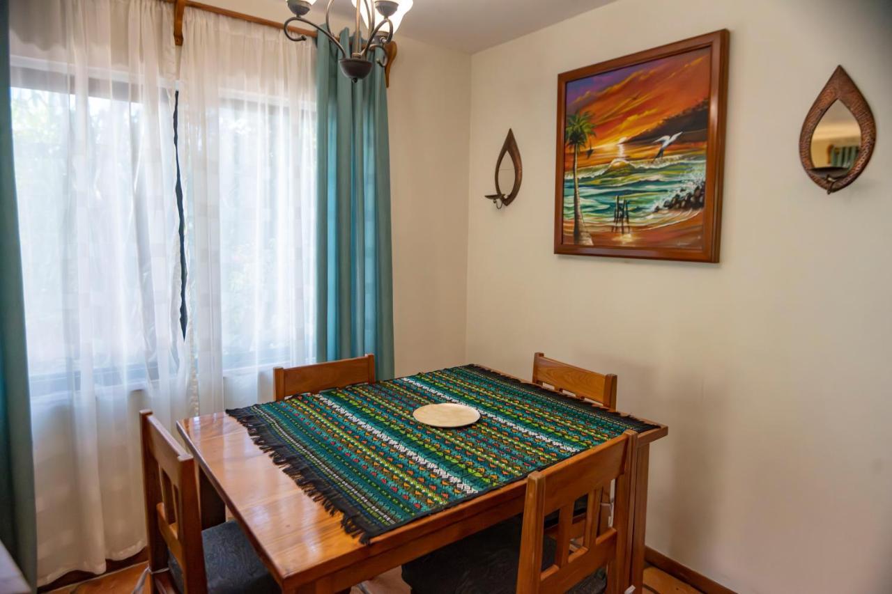 Isla Bonita Yacht Club Hotel San Pedro  Ngoại thất bức ảnh