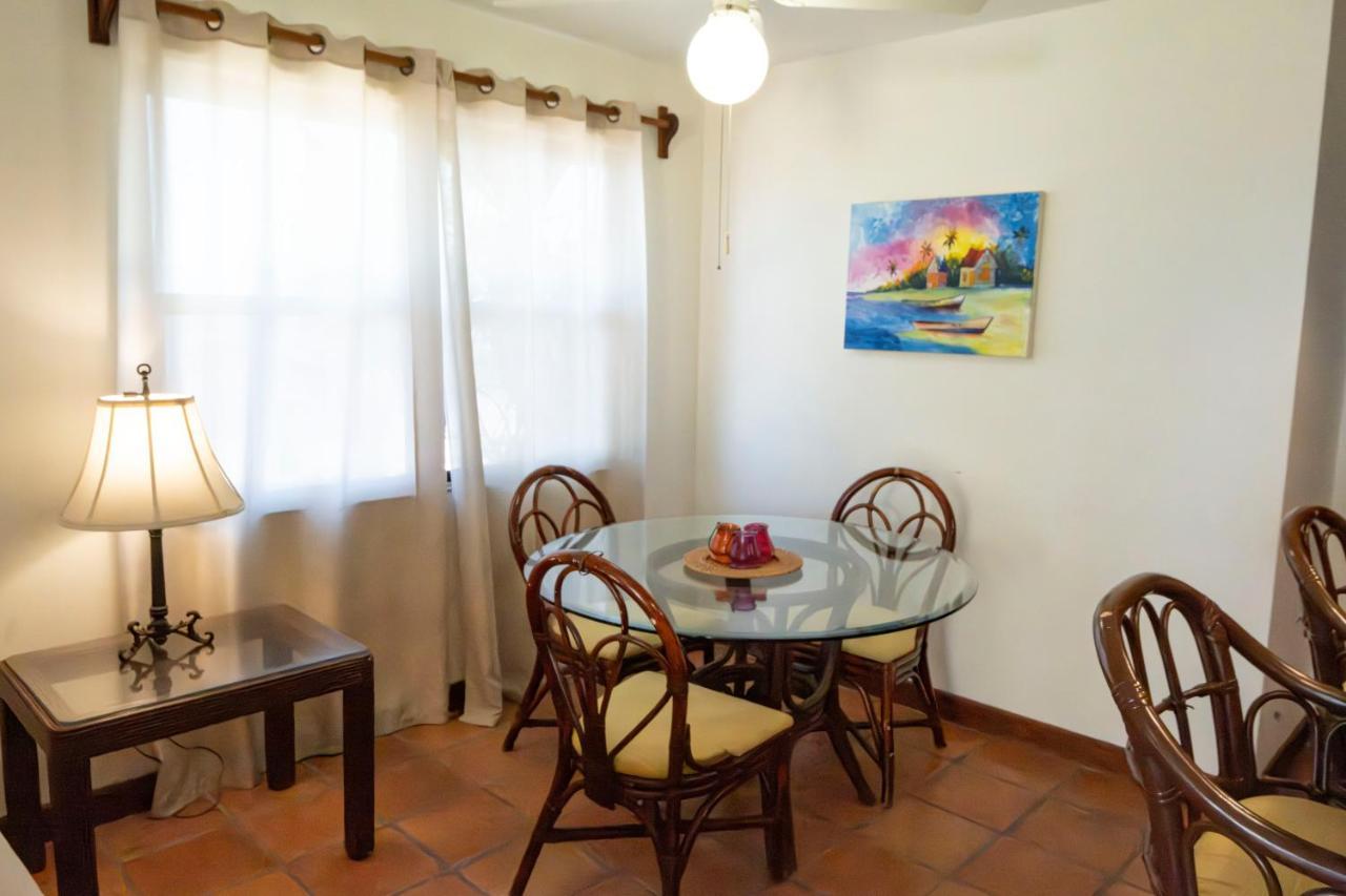 Isla Bonita Yacht Club Hotel San Pedro  Ngoại thất bức ảnh