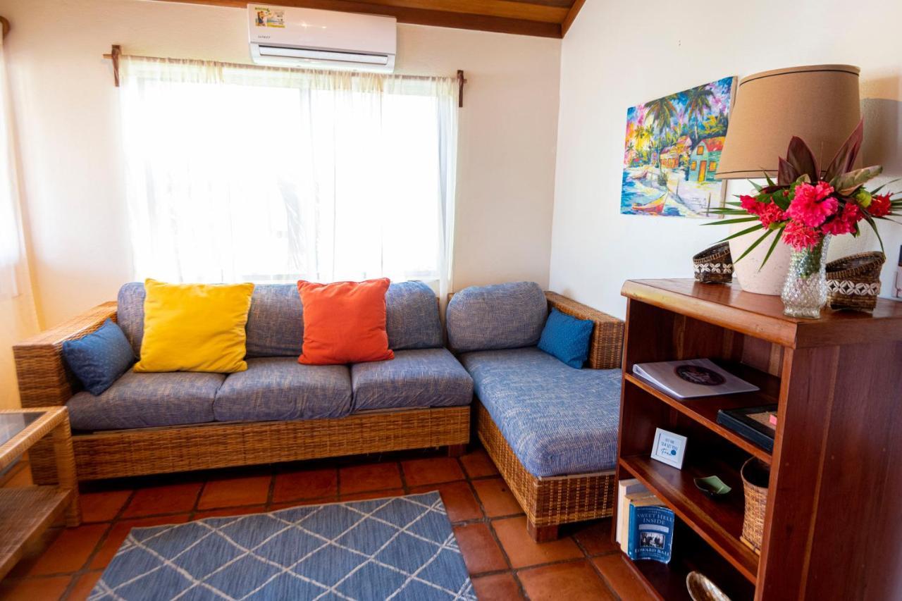 Isla Bonita Yacht Club Hotel San Pedro  Ngoại thất bức ảnh