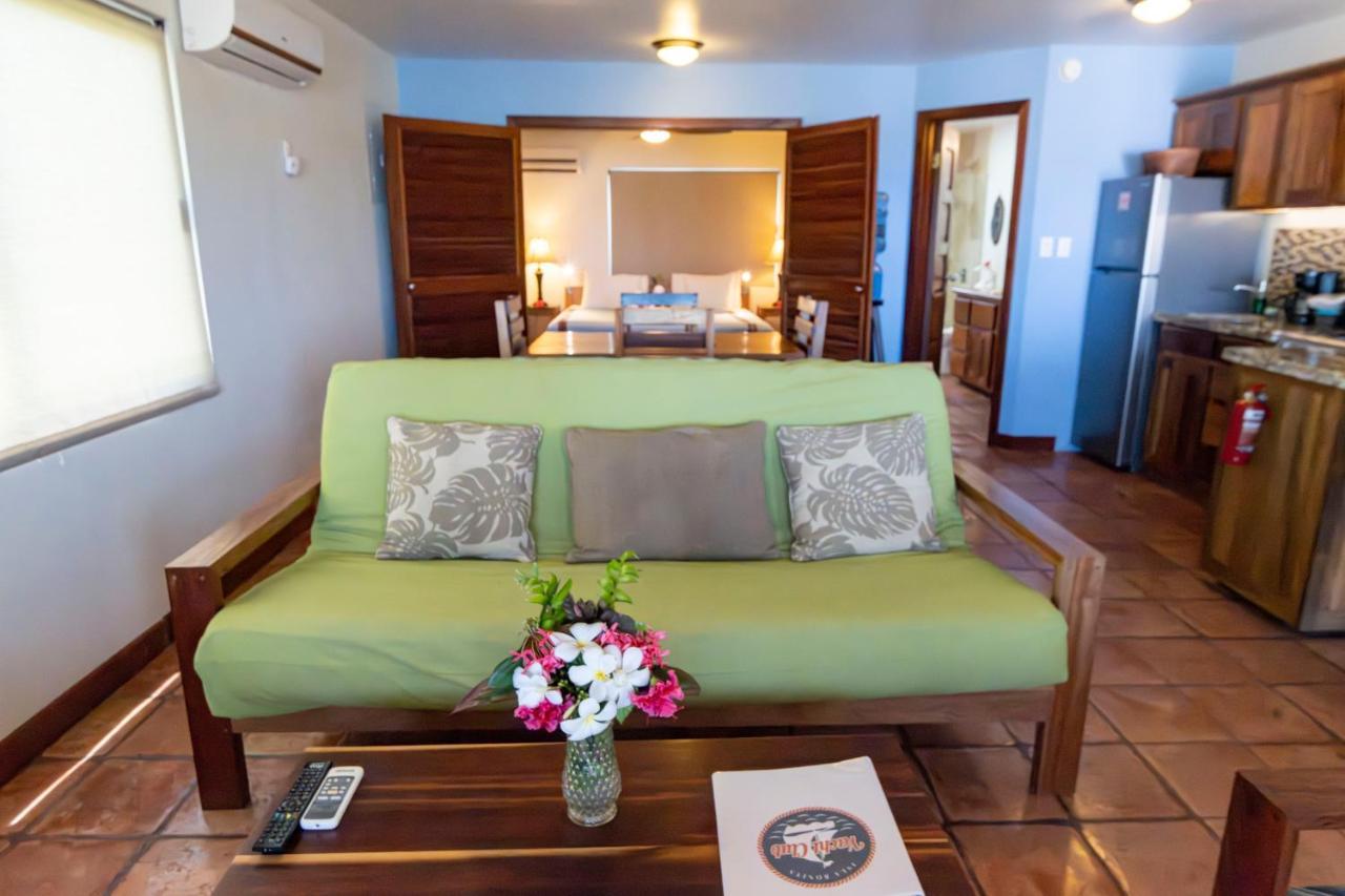 Isla Bonita Yacht Club Hotel San Pedro  Ngoại thất bức ảnh