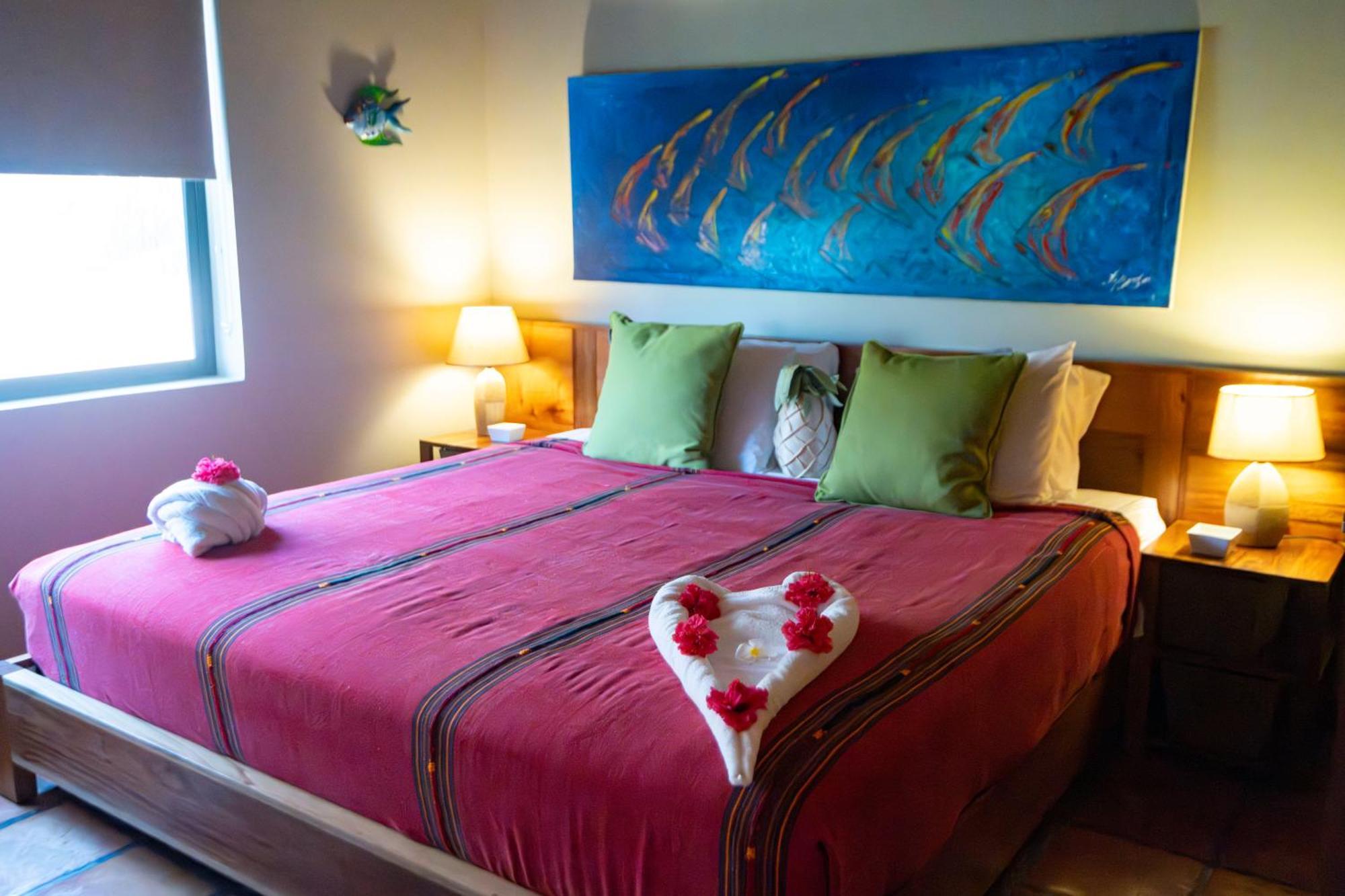 Isla Bonita Yacht Club Hotel San Pedro  Ngoại thất bức ảnh