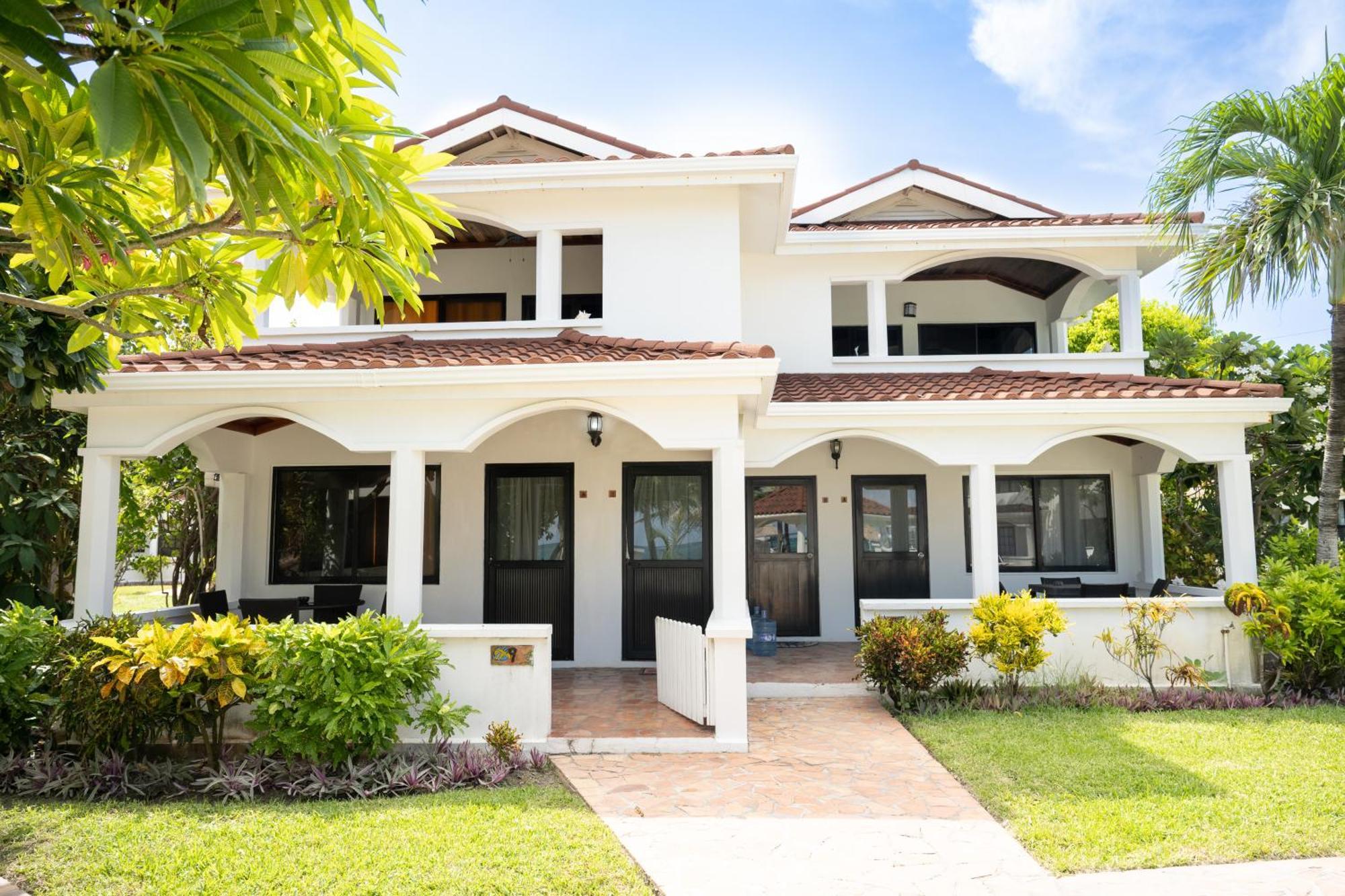 Isla Bonita Yacht Club Hotel San Pedro  Ngoại thất bức ảnh