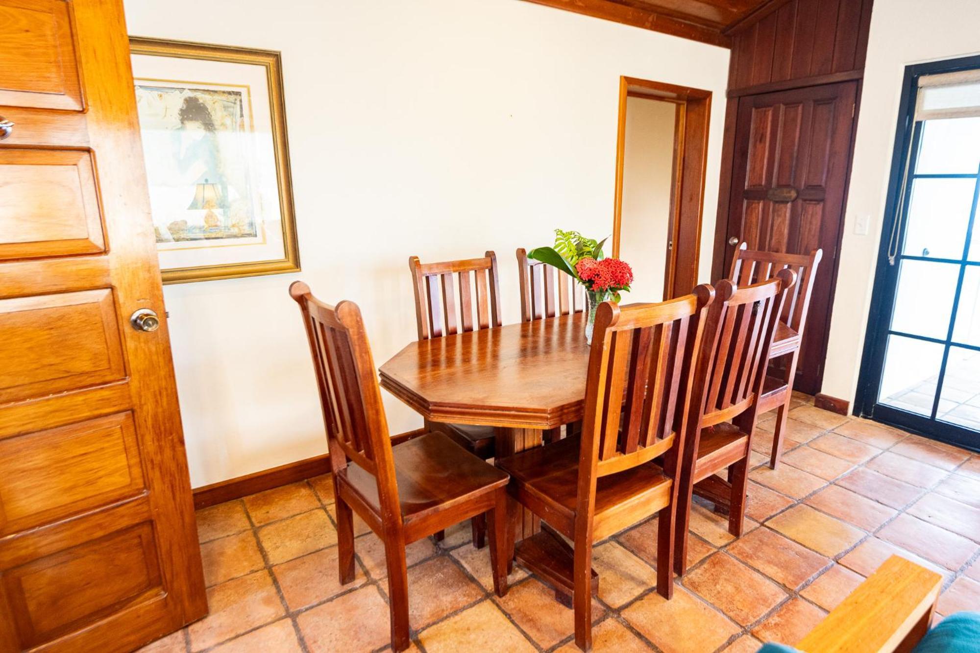 Isla Bonita Yacht Club Hotel San Pedro  Ngoại thất bức ảnh