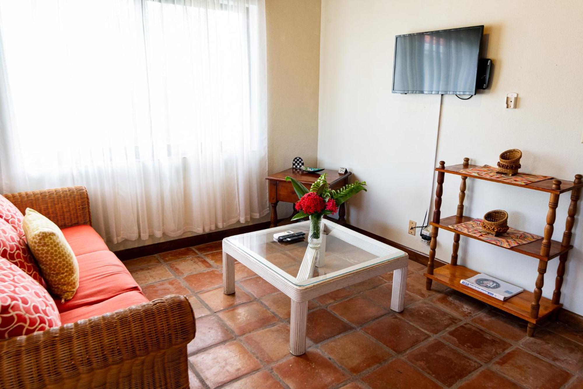 Isla Bonita Yacht Club Hotel San Pedro  Ngoại thất bức ảnh